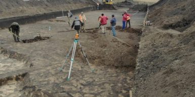 При строительстве днепровской трассы нашли коньки 1000-летней давности: фото