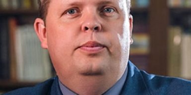 Директор ліцею на Закарпатті вшосте провалив іспит на вільне володіння українською мовою