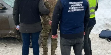 На Тернопільщині суд відправив підозрюваного у хабарництві посадовця ТЦК під варту