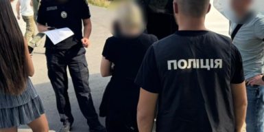 На Рівненщині працівниця ТЦК за 13 тисяч доларів допомагала уникнути мобілізації