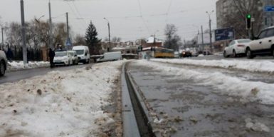 В Днепре открыли улицу Курчатова и запустили удлиненный троллейбусный маршрут: фото