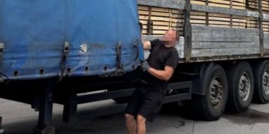 Деревину дуба на 1 млн грн намагалися контрабандою вивезти зі Львівщини