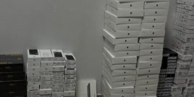 Перевозив контрабанду техніки на 5 мільйонів гривень: на Львівщині митники вилучили мікроавтобус