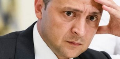 Зеленский занял первое место в антирейтинге украинских политиков