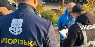 У Запоріжжі затримали інструктора, який за гроші «допомагав» отримати права
