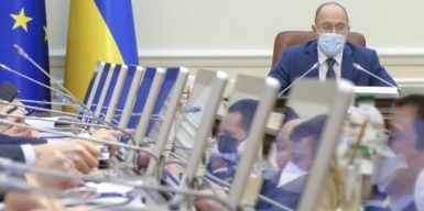 Коронавирус в Украине: правительство ожидает пик заболеваемости в начале мая