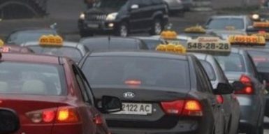 В Днепре таксисты объявили забастовку на 14 февраля: требования