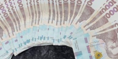 На Одещині офіцера затримали за 45 тисяч гривень хабара