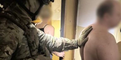 Дніпровські банкіри викрали майже 2 млн грн у клієнтів