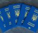 Чоловік у Дніпрі продавав підроблені ID-паспорти та водійські посвідчення через Instagram і Telegram