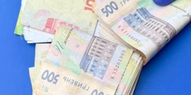 Викрили ділків, які продавали «успішне» складання іспитів на водійські права