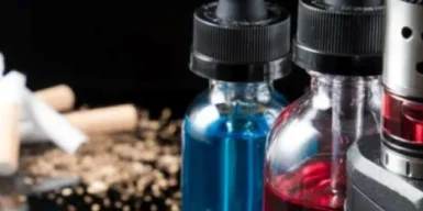 БЕБ закрив мережу магазинів у Києві, що торгувала контрафактними рідинами для вейпів