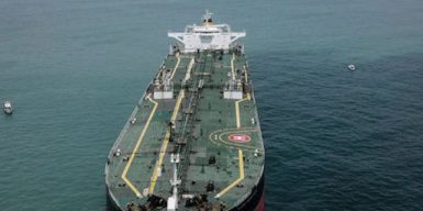 Тіньовий російський флот нафтових танкерів може спричинити екологічну катастрофу – The Financial Times