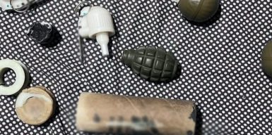 В Одесі затримали двох військових у СЗЧ, які привезли з фронту гранати