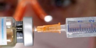 Коронавирус в Украине: вакцина появится на месяц раньше