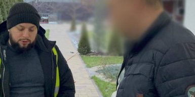 Фіктивні борги та примусове списання: перед судом постане адвокат, який організував схему на 2 мільйони