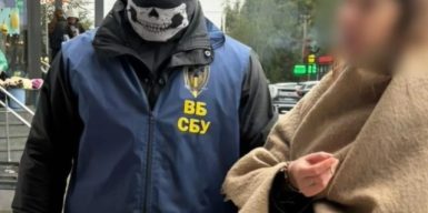 14,5 тисячі доларів за зняття з розшуку ТЦК та фіктивну бронь: у Києві викрили адвокатку