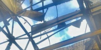 Ворог атакував Дніпро: пошкоджене підприємство легкої промисловості, поранено 7 людей