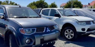 На Буковині БЕБ викрило схему контрабанди авто під виглядом гуманітарної допомоги для ЗСУ