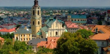 22 жителя Днепропетровщины вернулись из Польши: их проверяют