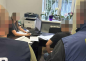 На Закарпатті двоє працівників СБУ організували переправлення військовозобов’язаних за $33 тисячі