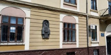 Отримав понад 2,6 млн грн і навіть не розпочав роботи: на Буковині судитимуть підрядника за розкрадання коштів на реставрації пам’ятки