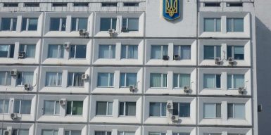 Посадовець Черкаської міськради замість службового відрядження літав на відпочинок за кордон