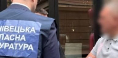 Ексдетектива БЕБ на Буковині судитимуть за фальсифікацію матеріалів кримінальної справи та підкуп невинної особи