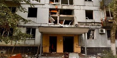 Масована атака на Дніпро: у місті пошкоджено понад 22 будинки, 8 шкіл та дитсадків, транспортна інфраструктура