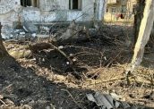 Атака на Дніпро: пошкоджено три двоповерхові будинки, вибило майже пів сотні вікон