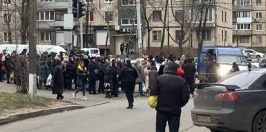 У Дніпрі чоловік поранив ножем двох співробітників ТЦК