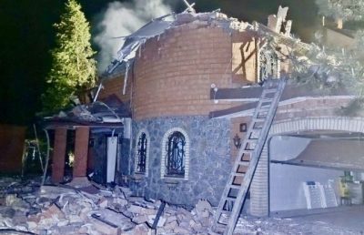 Ворог вночі атакував Дніпро безпілотниками: є поранені