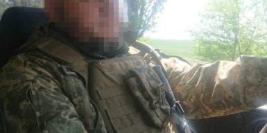 Екскомбриг ТрО та його дружина, які “заробили” 1,2 млн грн на фіктивних бойових виплатах, підуть під суд