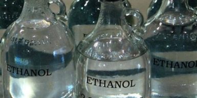 Контрабанда на 3,5 млн грн: на Київщині викрили схему ввезення спирту та метанолу під виглядом “присадок”