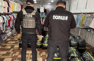 Ексмитник та представник благодійної організації продавали гуманітарку на понад 40 млн грн: в Одесі викрили масштабну схему