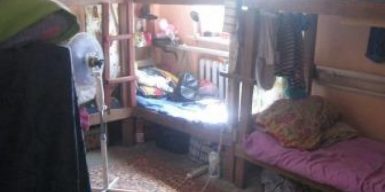 В Днепре 11 человек насильно удерживали в «центре реабилитации»
