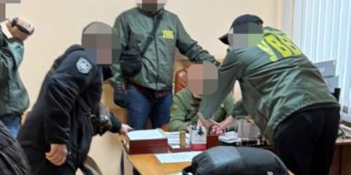 Голова ВЛК однієї із частин ДПСУ за гроші переводив військових з передової в тил