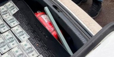 Працівницю ТЦК на Полтавщині затримали на отриманні хабаря