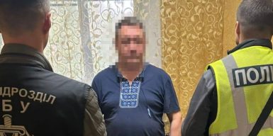 Заступник начальника районного ТЦК у Харкові незаконно зняв з обліку 29 чоловіків у системі “Оберіг”