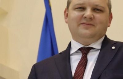 Голова Дніпропетровської облради Лукашук різко розкритикував центральну владу за борги