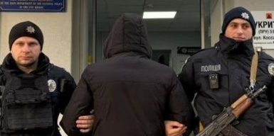 На Львівщині чоловік напав на працівника ТЦК з кухоним молотком