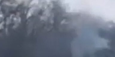 В Днепре из-за горящей машины остановилось движение на Космической: видео