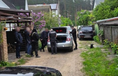 Намагалися привласнити нерухомість іноземки на 21 млн грн: на Закарпатті викрили групу киян, серед яких є правоохоронець