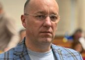Незадекларовані 3,6 млн грн та невідповідність доходів: НАБУ провело обшуки у нардепа-“слуги народу” Євгена Петруняка