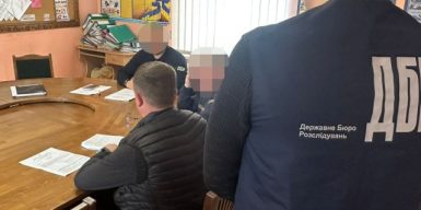 Посадовці ДП “Ужгородське військове лісництво” організували незаконну вирубку дерев цінних порід на території військового містечка