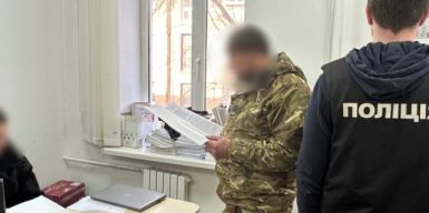 Кримінальні зв’язки та фіктивна служба: у Кропивницькому викрили групу військових на розкраданні виплат