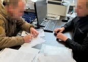 Посадовці ТЦК на Миколаївщині втручалися в систему “Оберіг” в інтересах “клієнтів”