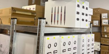 ФОПи з Київщини рекламували та продавали підроблену техніку через вебсайти, видаючи її за оригінальну