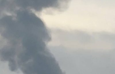 Ворог атакував Дніпро ударними БпЛА: виникла пожежа, пошкоджене підприємство