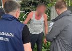 На Харківщині затримали посадовця Держгеокадастру, який п’яним брав хабар біля дому